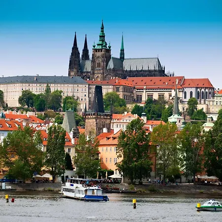 Blízko Národního Muzea A1 * Praga